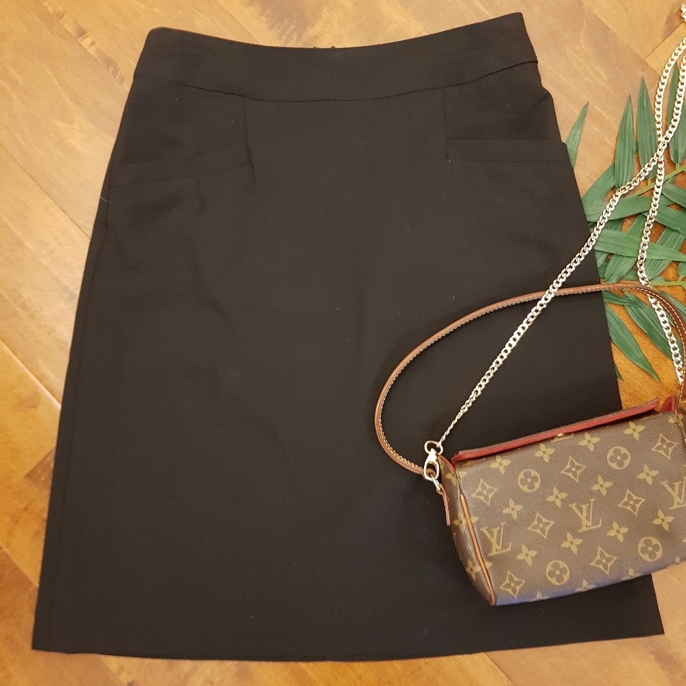 Banana Republic Black Skirt